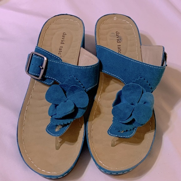 David Tate Spring Wedge Sandal - Picture 1 of 5